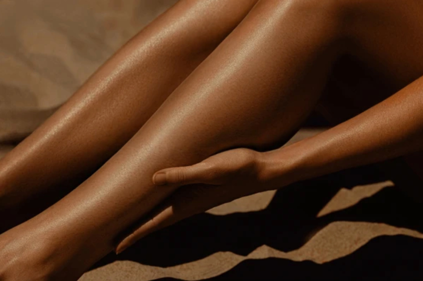 Résultat épilation laser définitive · jambes lisses VivaSkin Esthétique Boulogne